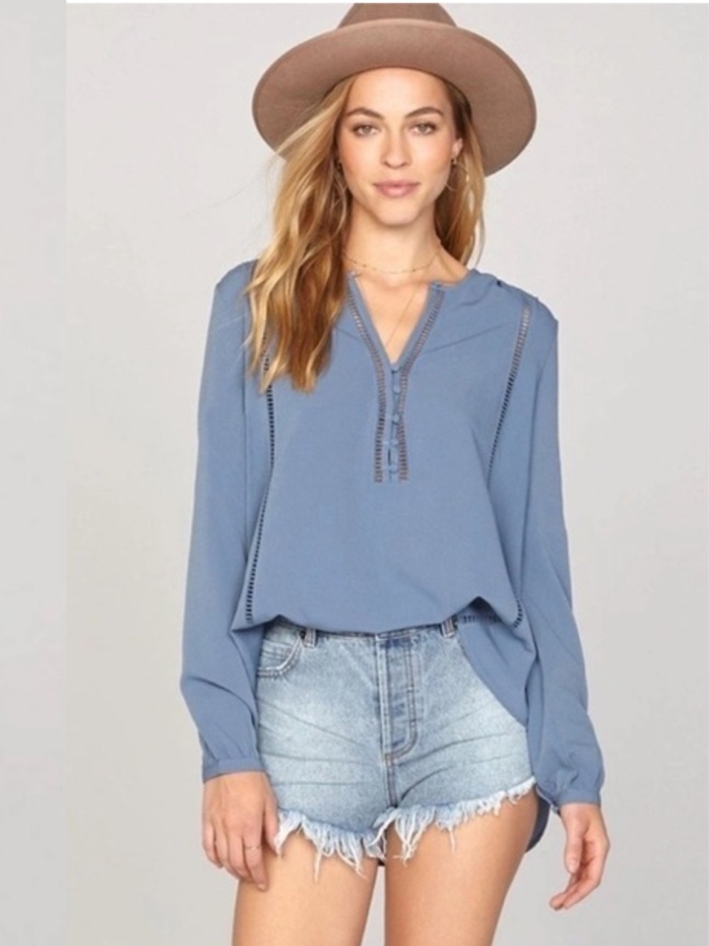 Revolve Amuse Society Pretty Young Thing Blouse Top Blue Size Small Boho Cut Out